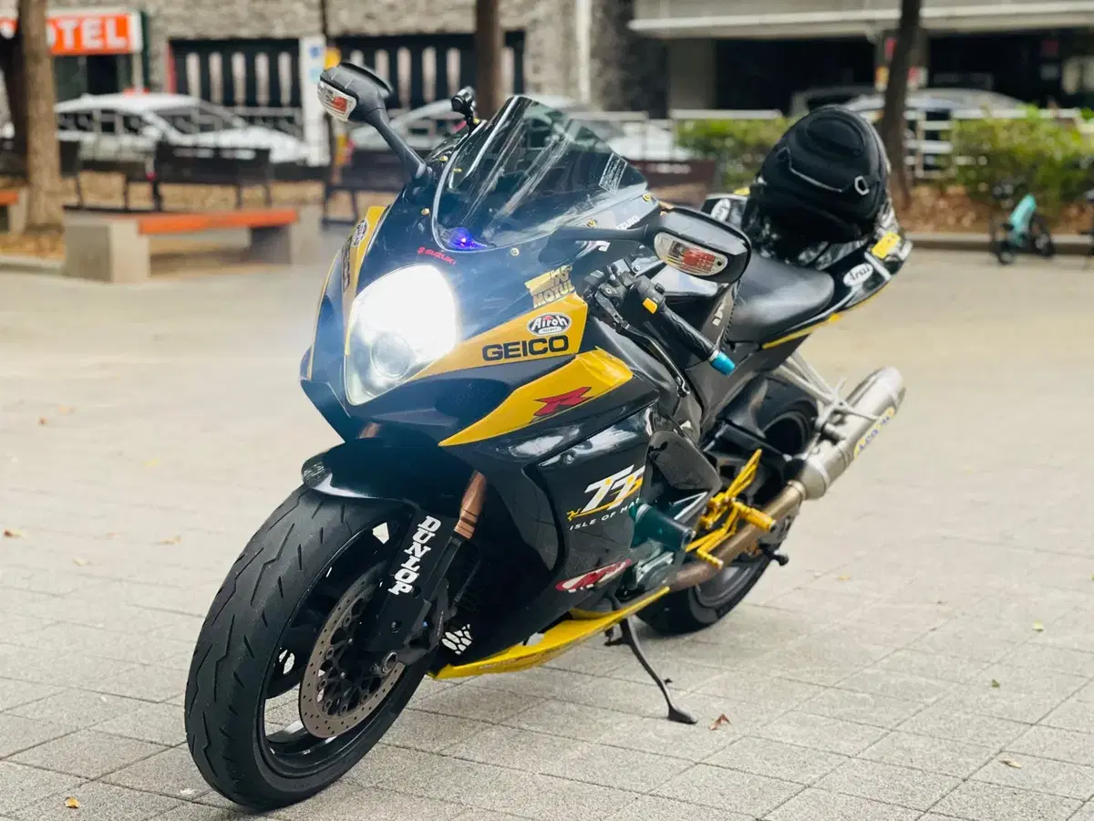 GSX-R1000r | 브랜드 중고거래 플랫폼, 번개장터 GSX-R1000r | 브랜드 중고거래 플랫폼, 번개장터